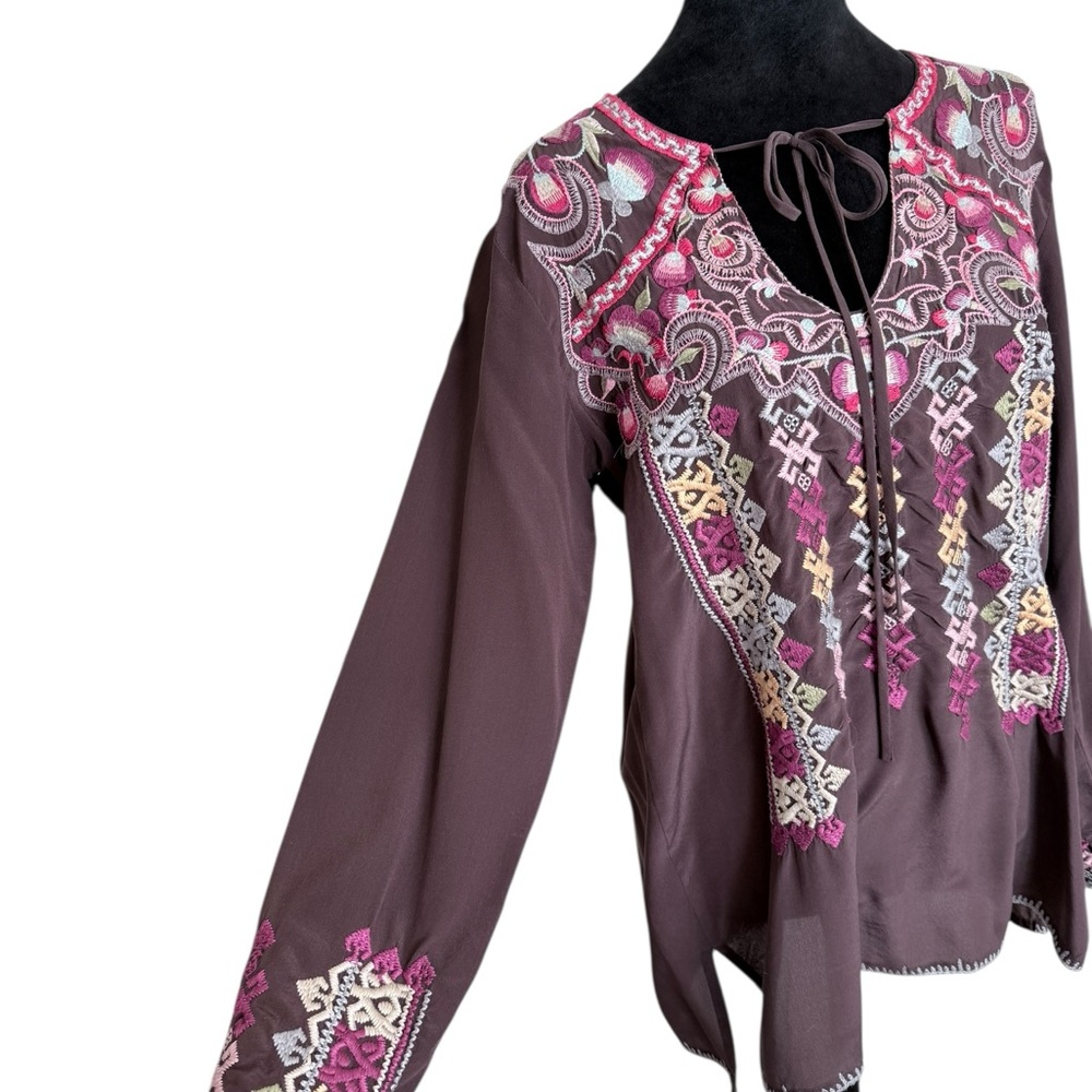 Johnny Was Biya Embroidered Silk Blouse size Small - Picture 4 of 9